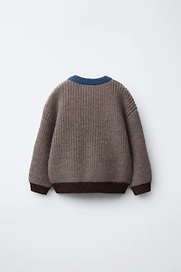 CONTRAST TRIM CHUNKY KNIT SWEATER