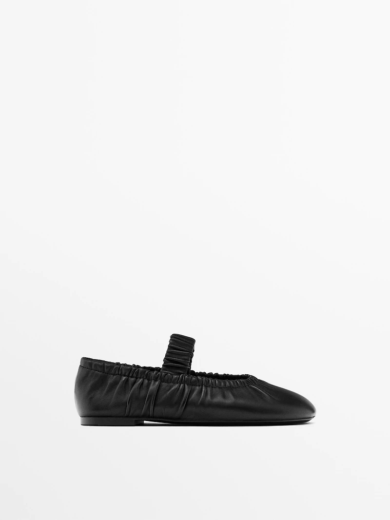 Soft stretch leather ballet flats