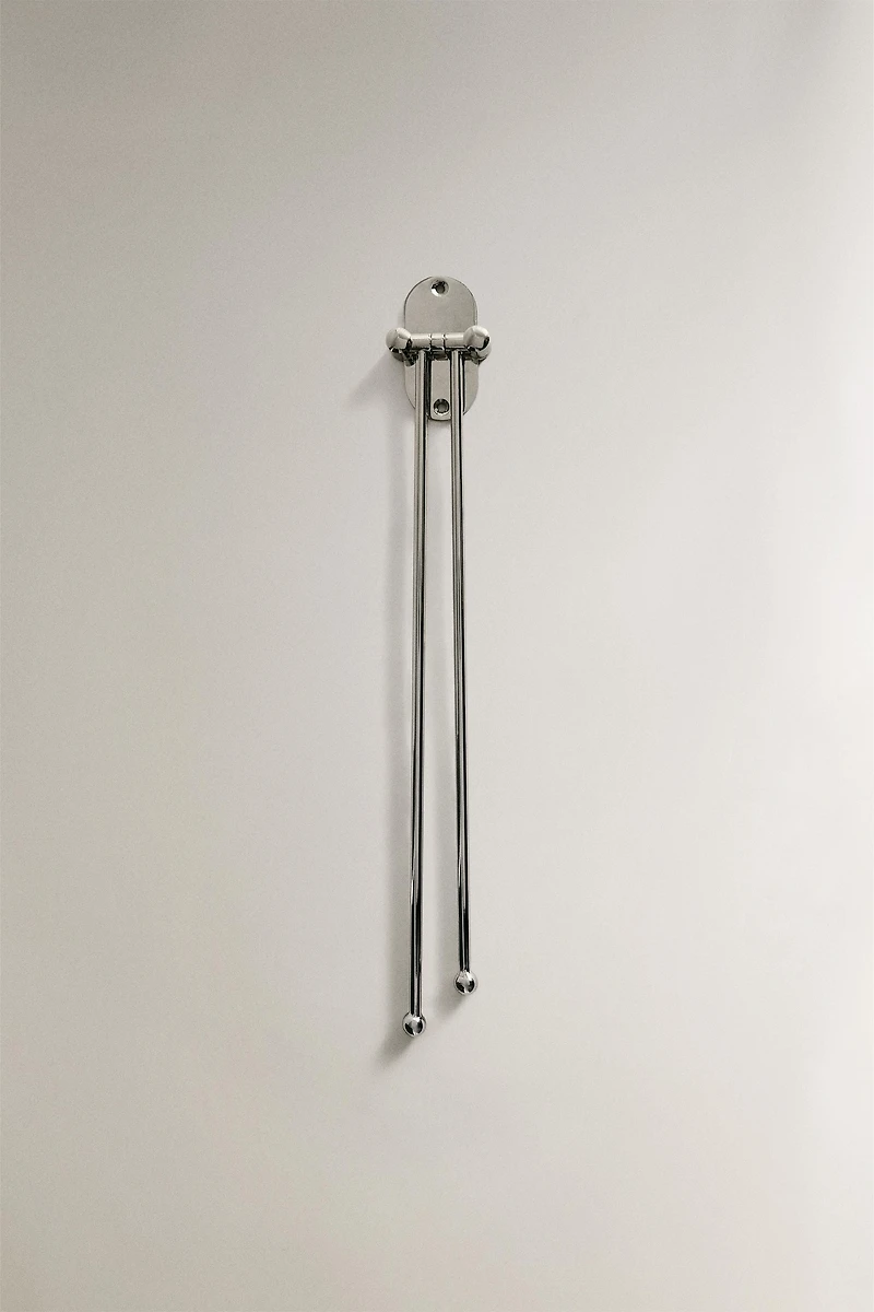 SHINY METAL WALL TOWEL RACK