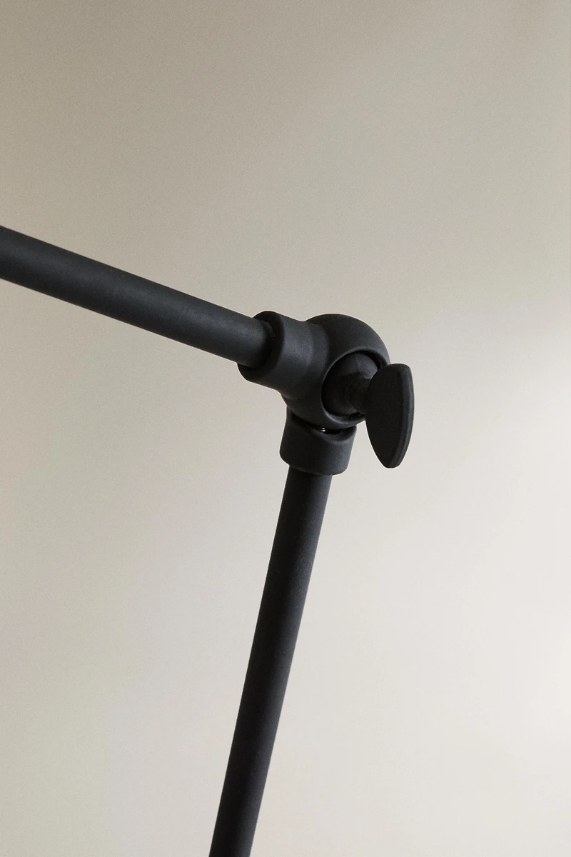 LED METAL DESK LAMP