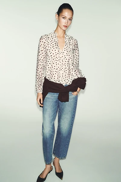 BLOUSE À VOLANTS ET POIS