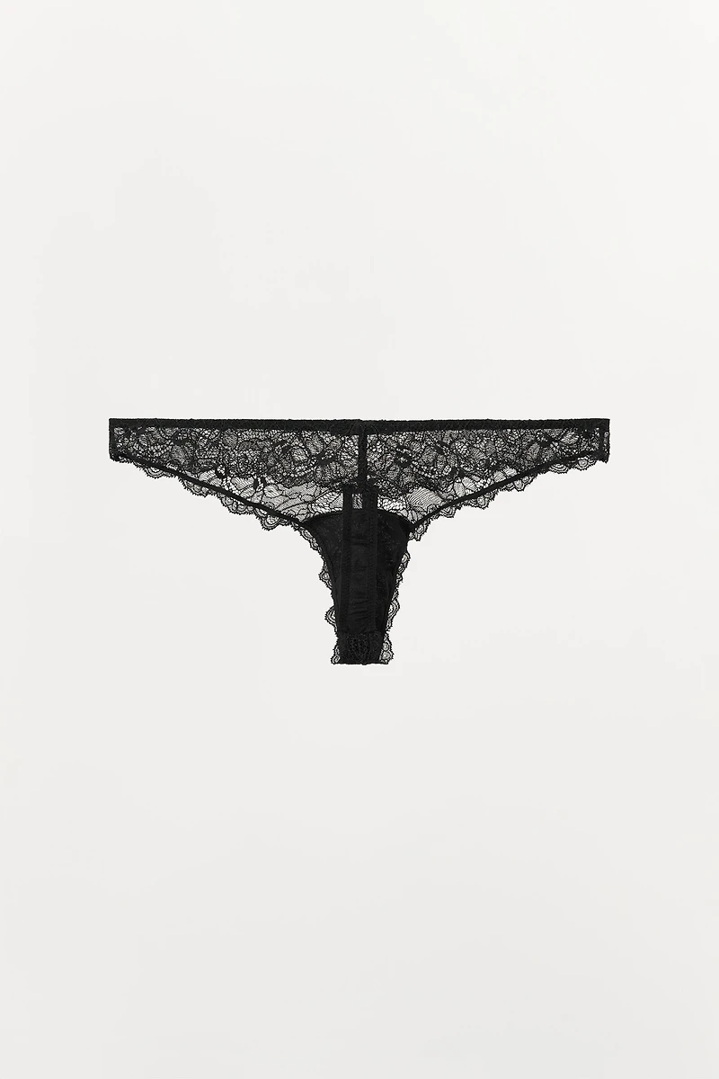 LACE THONG