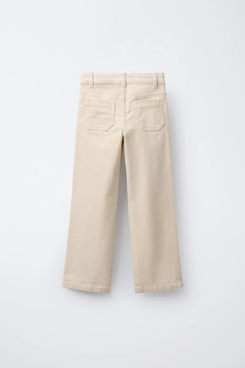 PANTALON DROIT EN VELOURS CÔTELÉ AVEC POCHES