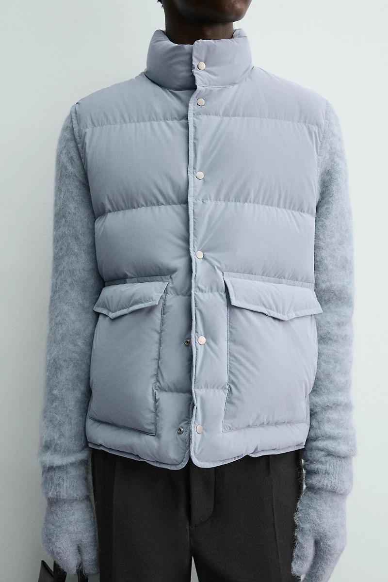 100% DOWN PUFFER VEST