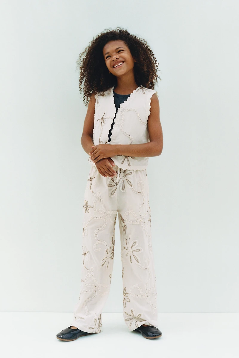 PANTALON DROIT FLEURS BRODÉES