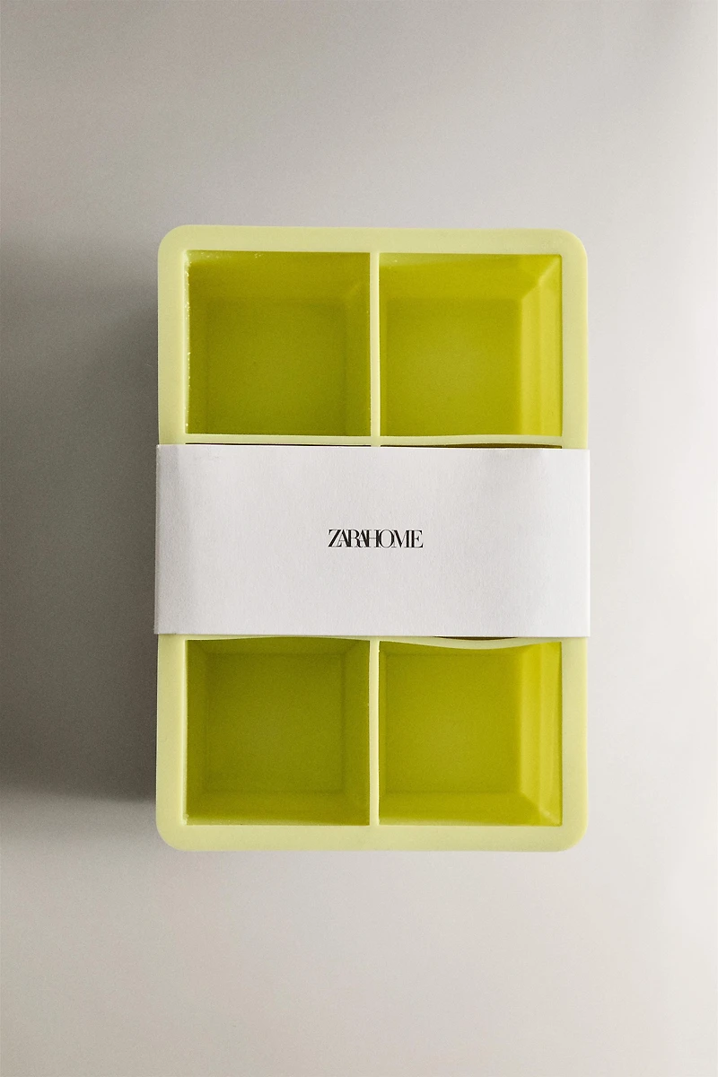 SILICONE ICE CUBE TRAY