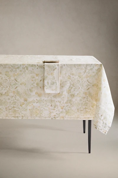 DAMASK PRINT TABLECLOTH