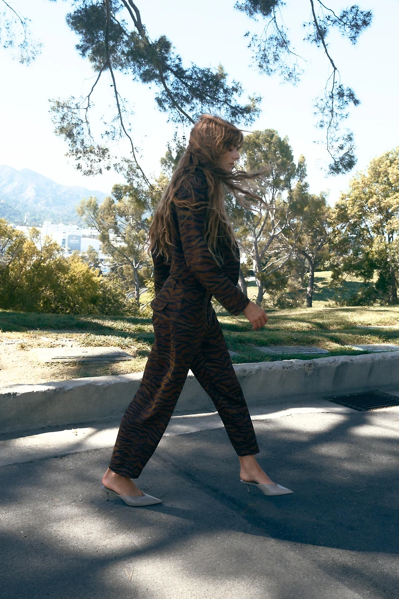 PANTALON BARREL IMPRIMÉ ANIMAL