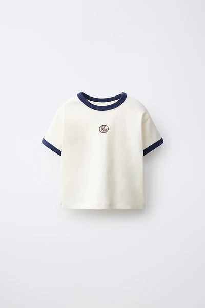 CONTRAST TRIM T-SHIRT