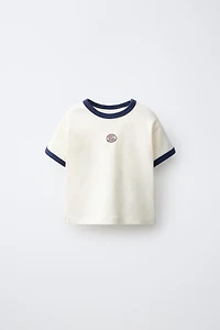 CONTRAST TRIM T-SHIRT