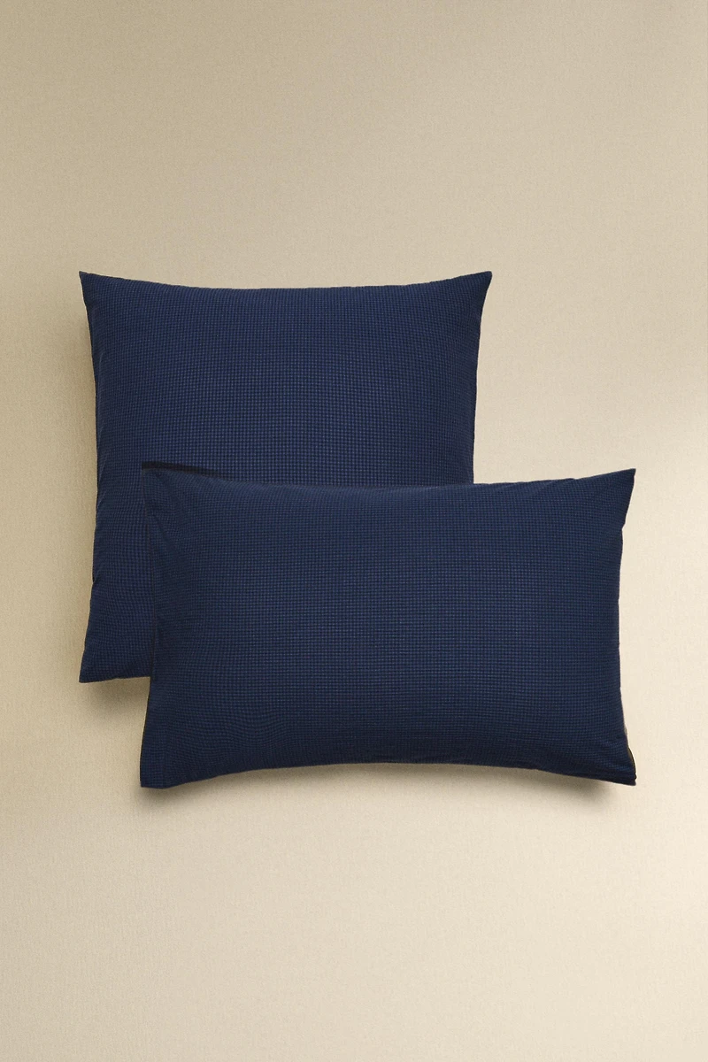 DYED THREAD COTTON PILLOWCASE