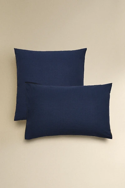 DYED THREAD COTTON PILLOWCASE
