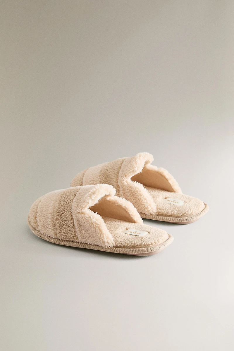 CHILDREN'S FAUX SHEARLING MULE SLIPPERS