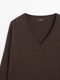 Long knit sweater with contrast lace