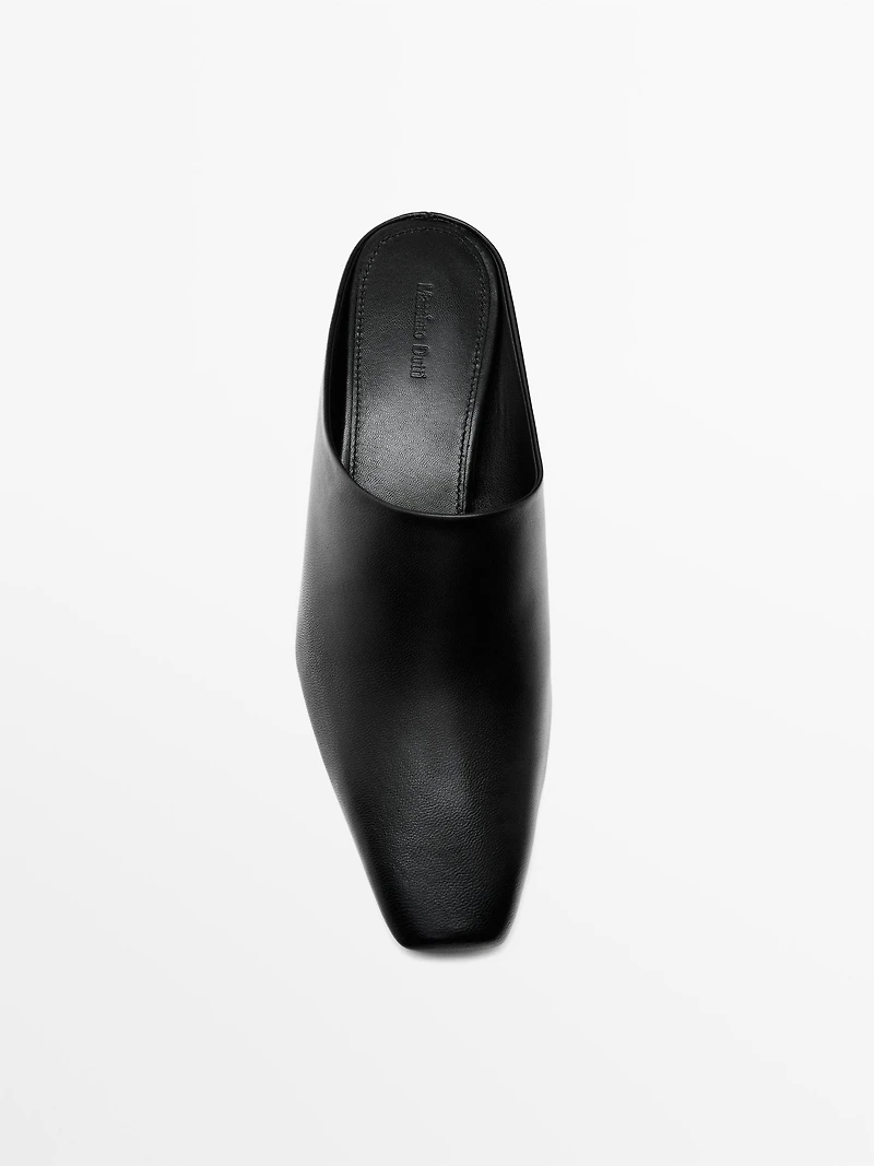 Mules à talon compensé
