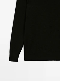 Knit 100% cashmere turtleneck sweater