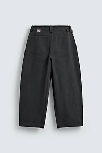 PANTALON RELAXED FIT AVEC COUTURE TOURNÉE