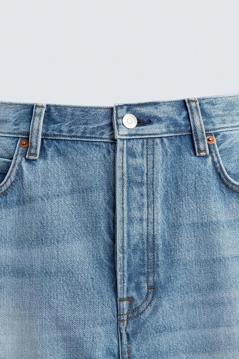 SLIM FIT JEANS