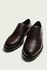 CHAUSSURES CHIC EN CUIR