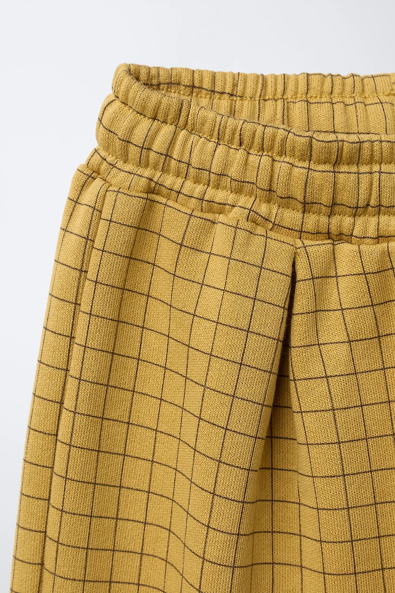 STRAIGHT FIT PLUSH PLAID PANTS