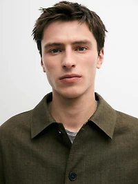 100% linen overshirt with striped pocket details