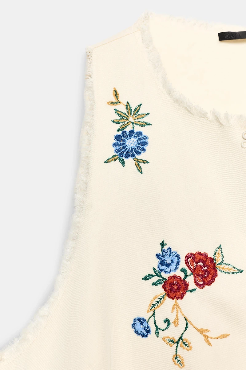 EMBROIDERED VEST TOP