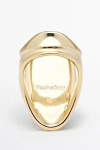 Oval Quartz Ring