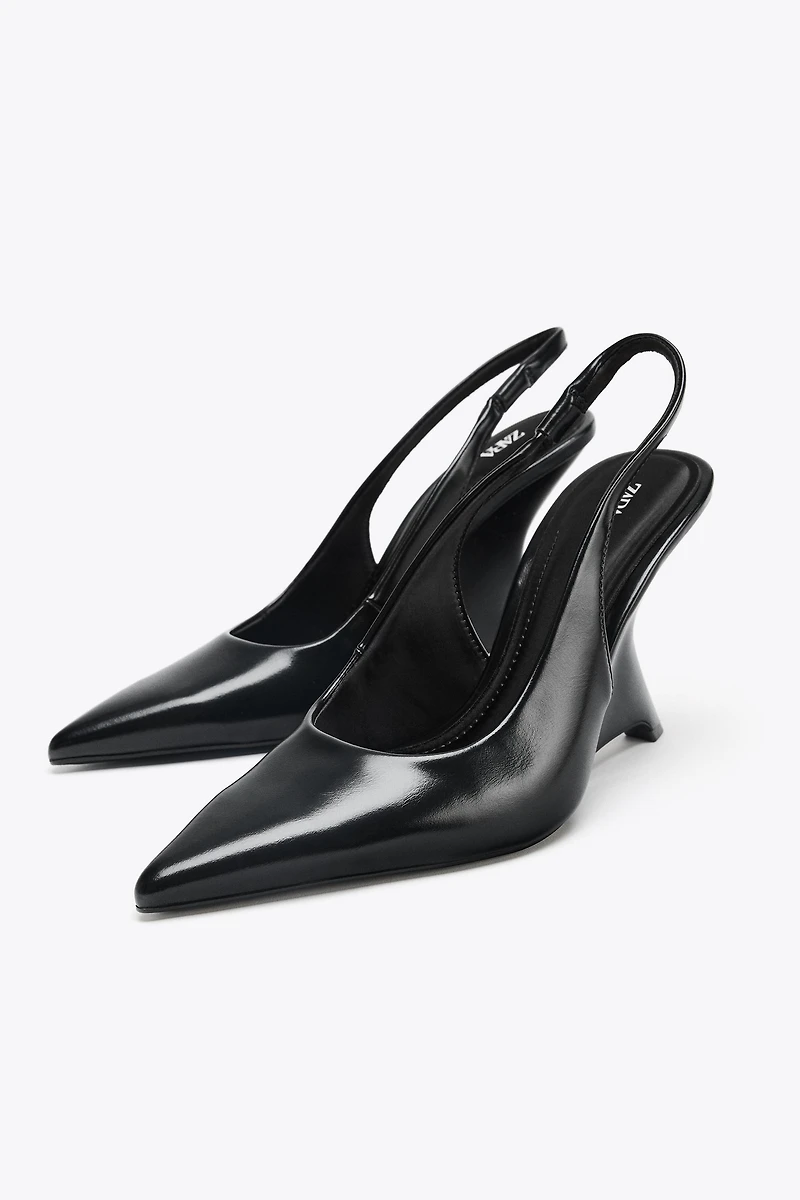 SLINGBACK WEDGE HEELS