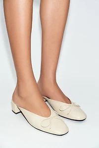 LEATHER SLINGBACK BALLET FLATS WITH BOW