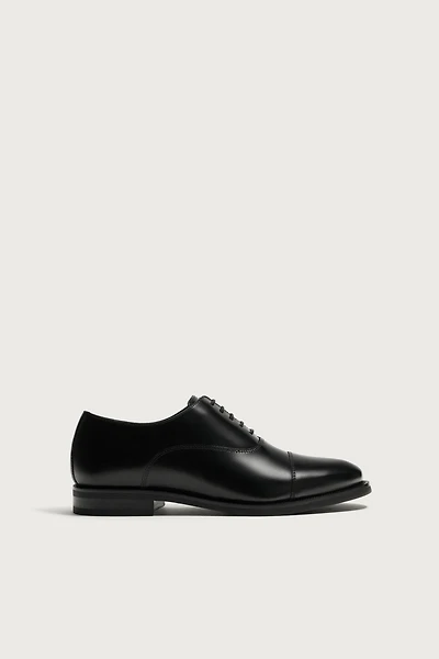 LEATHER DRESS SHOES