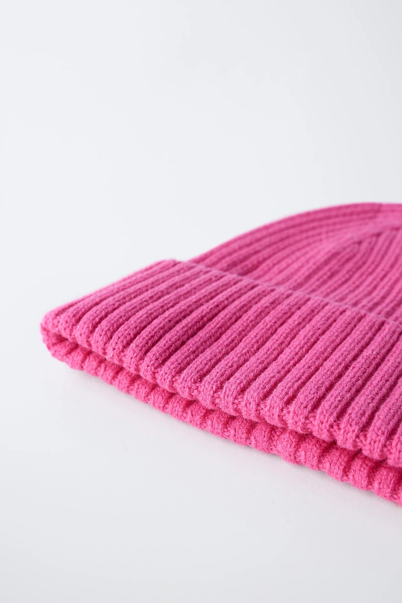 PLAIN KNIT HAT