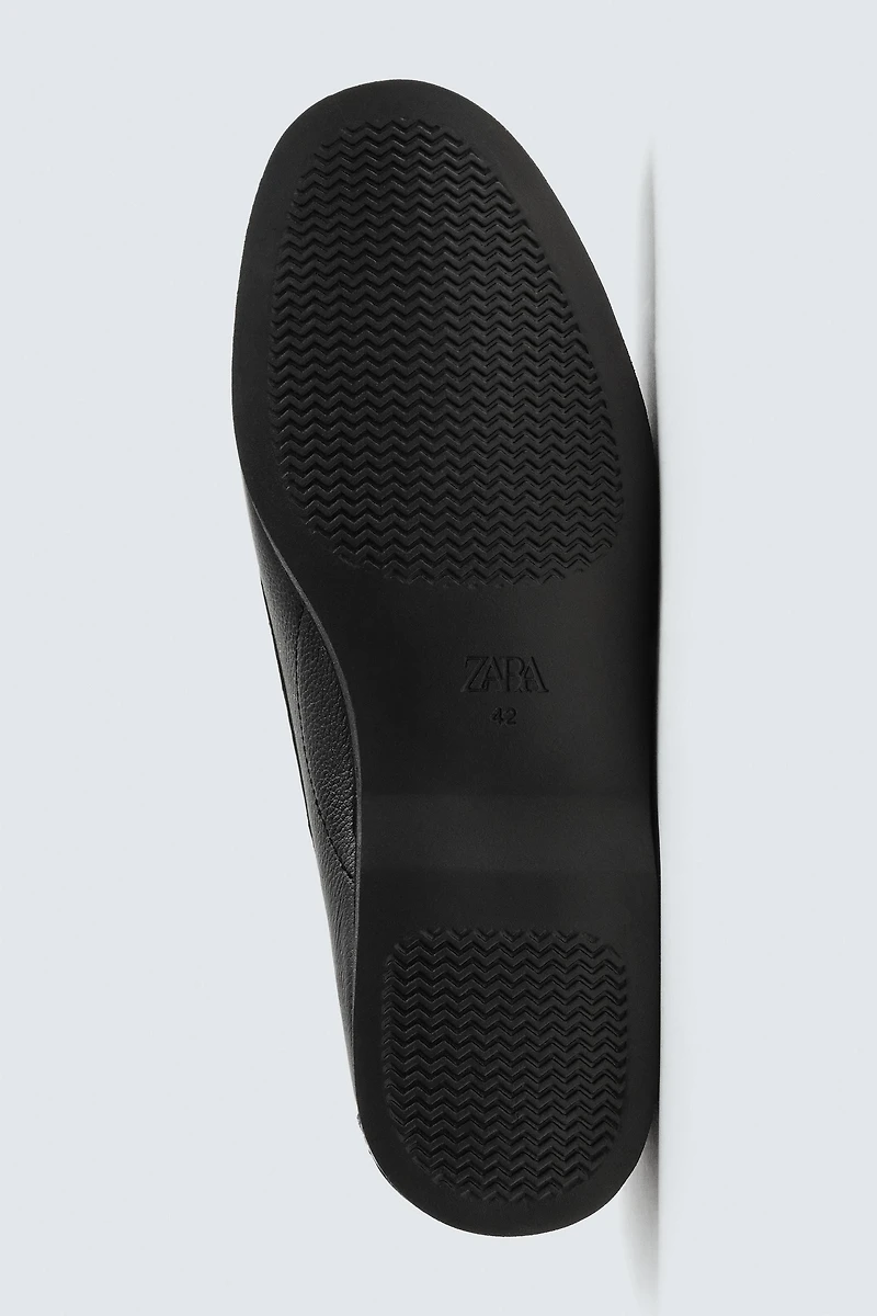 LEATHER DECK SHOES