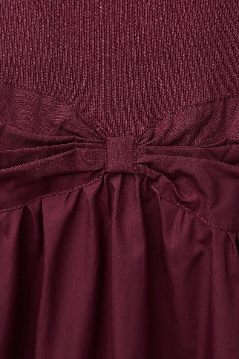 ROBE CÔTELÉE AVEC NŒUD