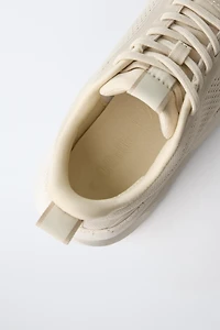ATHLETIC SNEAKERS WITH SOLE DETAIL