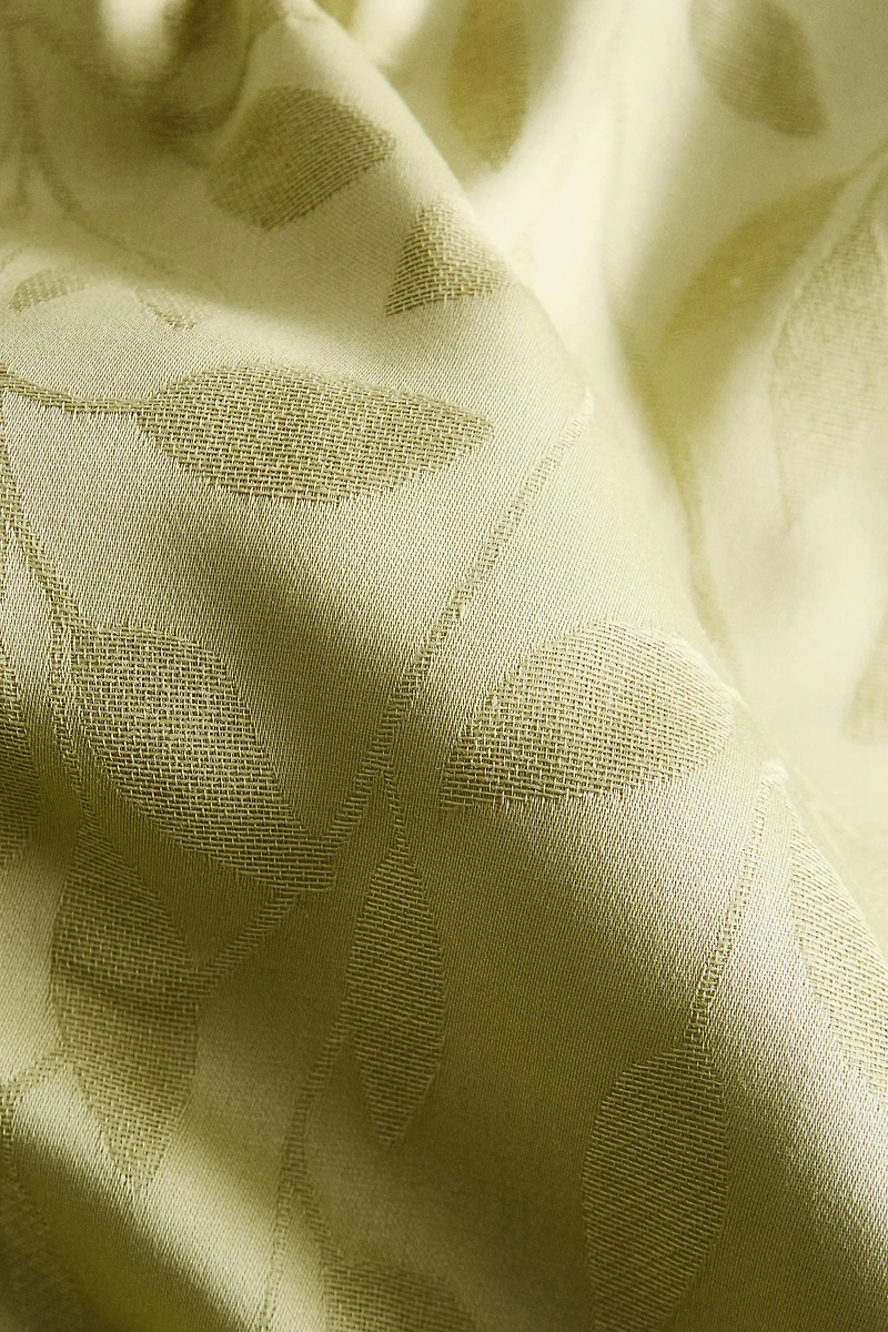 JACQUARD PLANT MOTIF TABLE RUNNER
