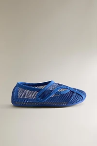 KIDS' MESH SLIPPERS