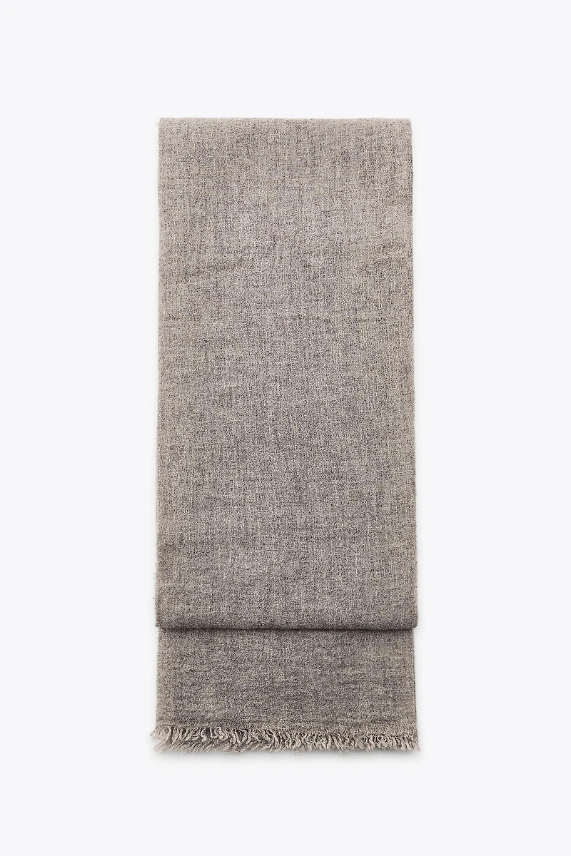 FRINGED WOOL SCARF