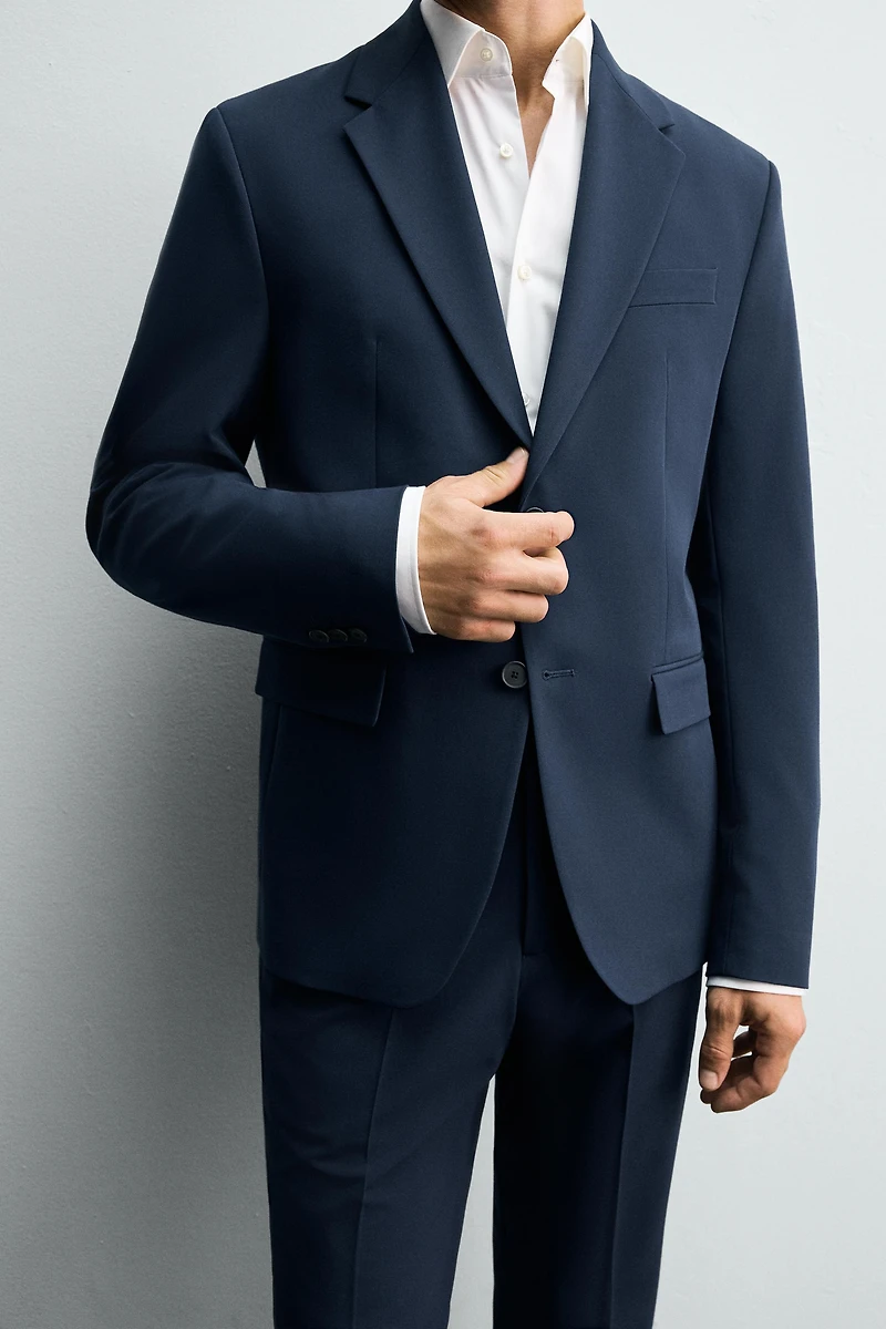 COMFORT SUIT JACKET