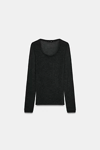 LONG SLEEVE T-SHIRT
