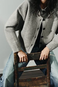 SOFT KNIT CARDIGAN