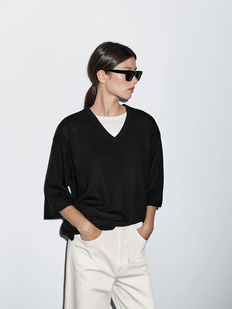 Wool blend V-neck sweater
