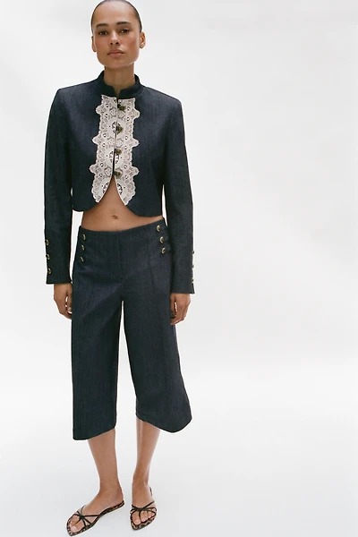CROPPED LACE-TRIM JACKET