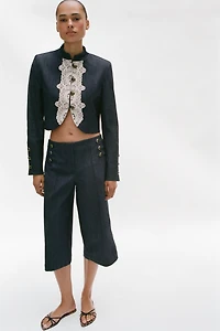 CROPPED LACE-TRIM JACKET