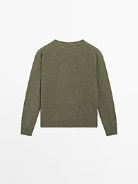 Crew neck cashmere sweater