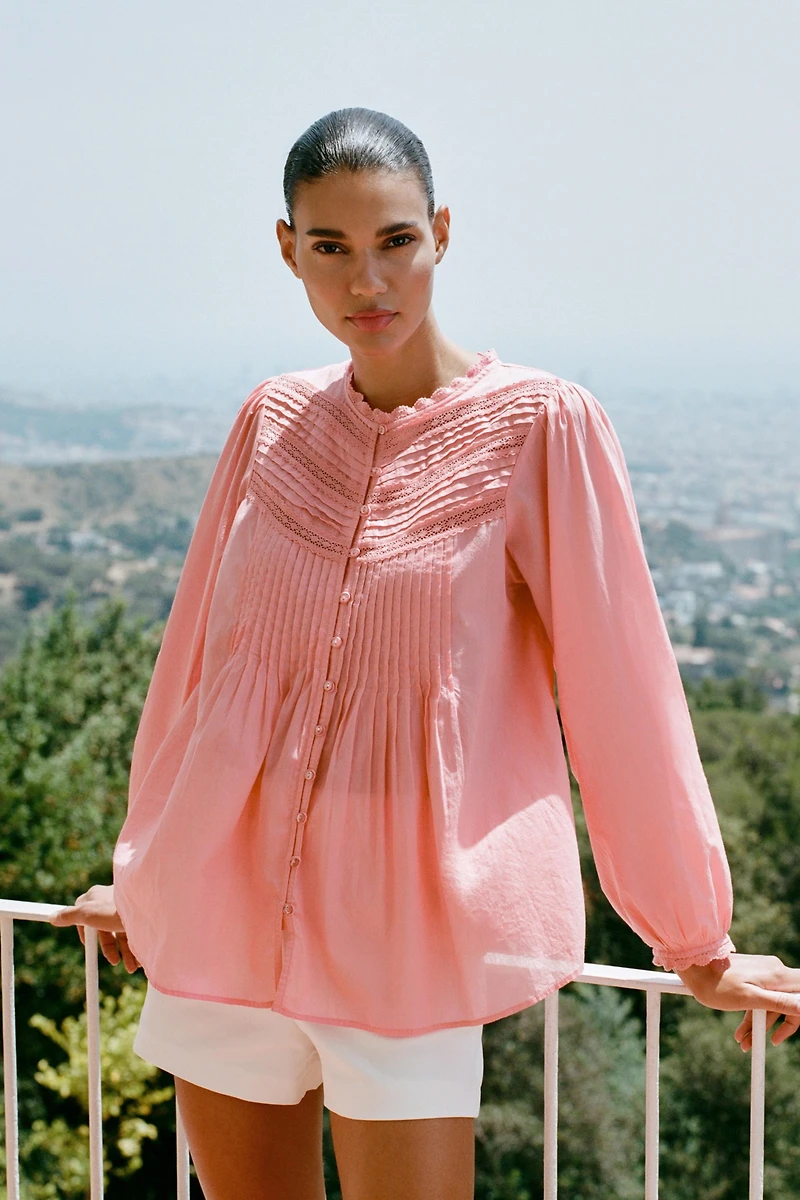 LACE ROMANTIC BLOUSE