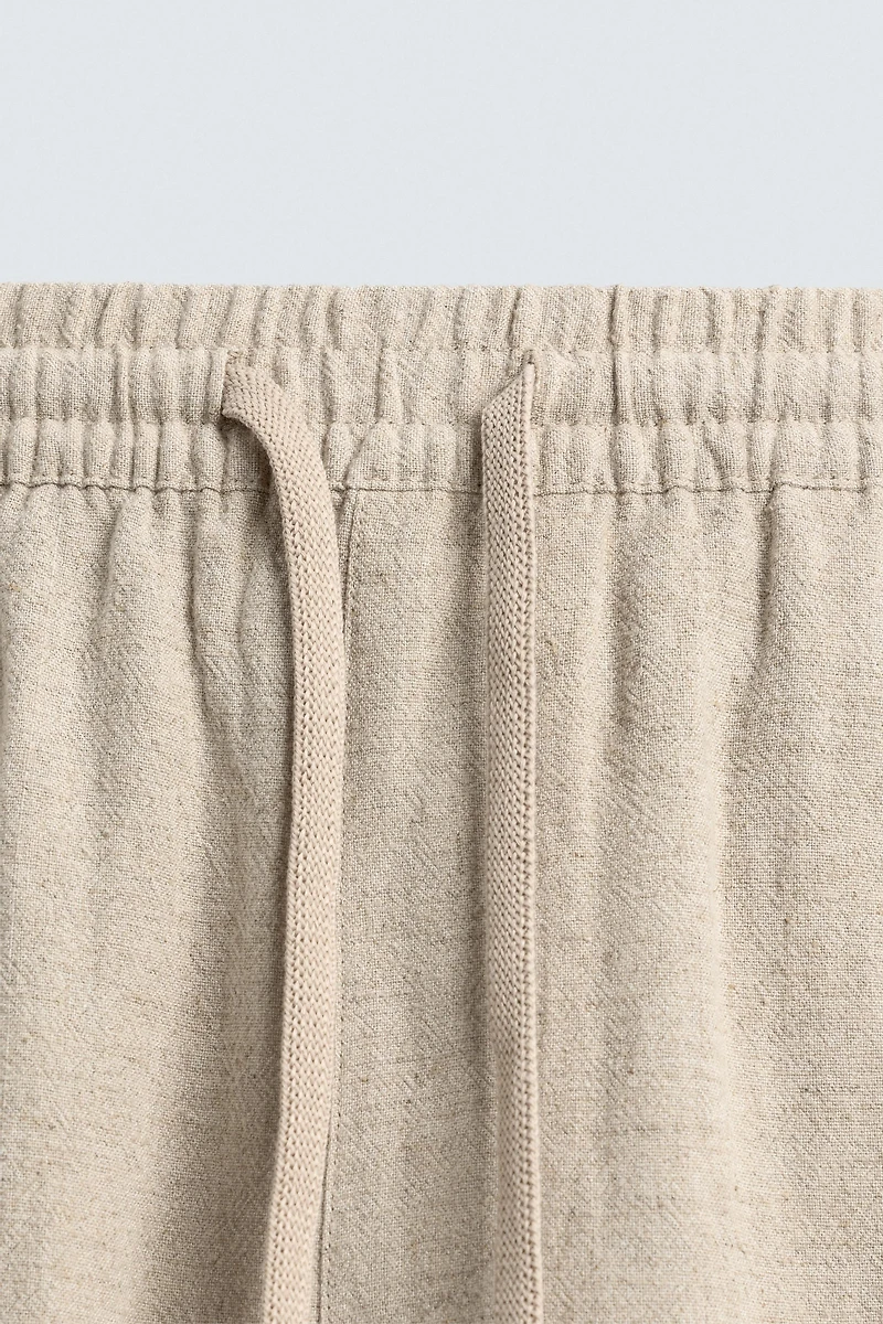 SHORT RELAXED FIT VISCOSE - LIN