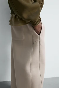 NEOPRENE LOOK BALLOON FIT PANTS