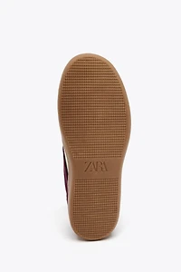 ATHLETIC SNEAKERS