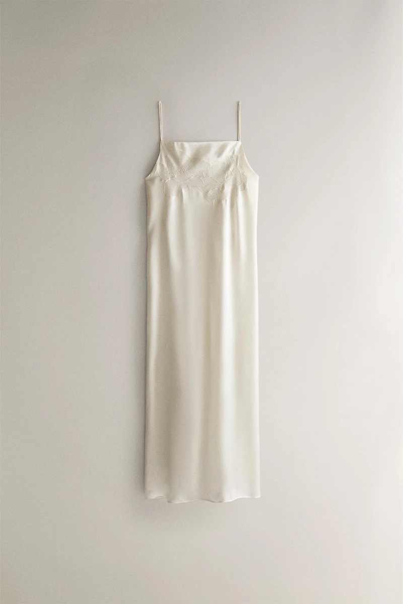 LONG SATEEN NIGHTGOWN