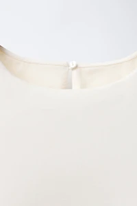 DETACHABLE FEATHER DRESS